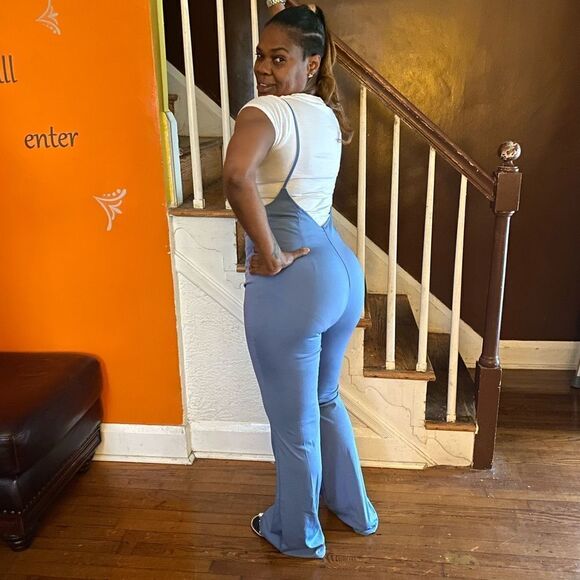 Romper   - Picture 1 of 6
